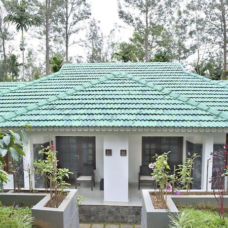 The Woods Resorts Wayanad Sultan Bathery Extérieur photo