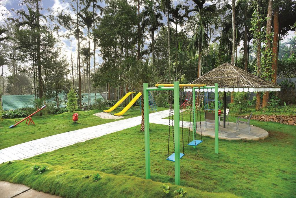 The Woods Resorts Wayanad Sultan Bathery Extérieur photo