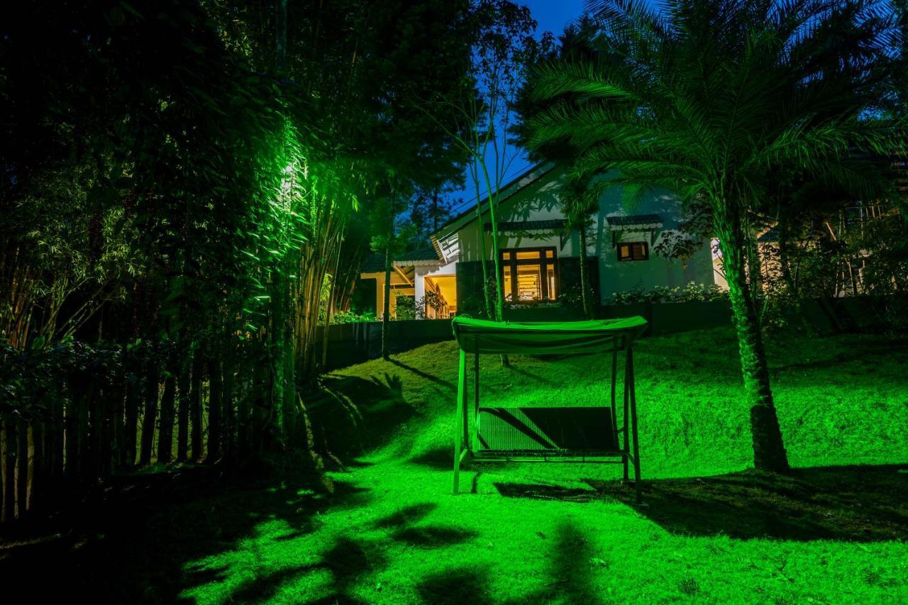 The Woods Resorts Wayanad Sultan Bathery Extérieur photo